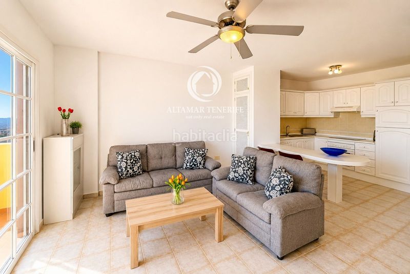 Foto 759869a0-6cf7-4a52-933c-8a278aa585db. Apartament amb piscina a Torviscas Centro y Alto Adeje
