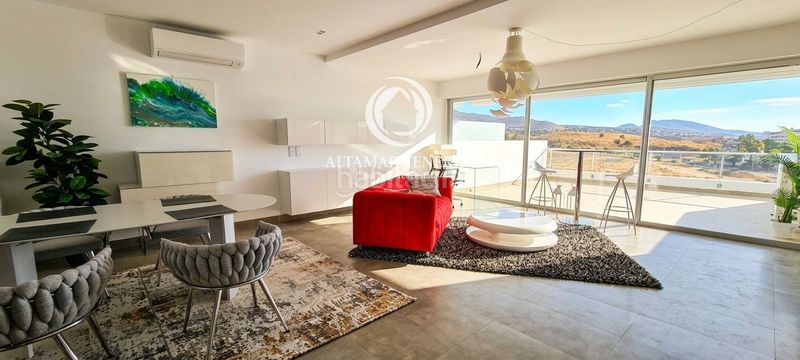 Foto 5b62973b-2cdf-4456-a18b-cf24dd0592dd. Apartament amb aparcament piscina a La Caleta Adeje