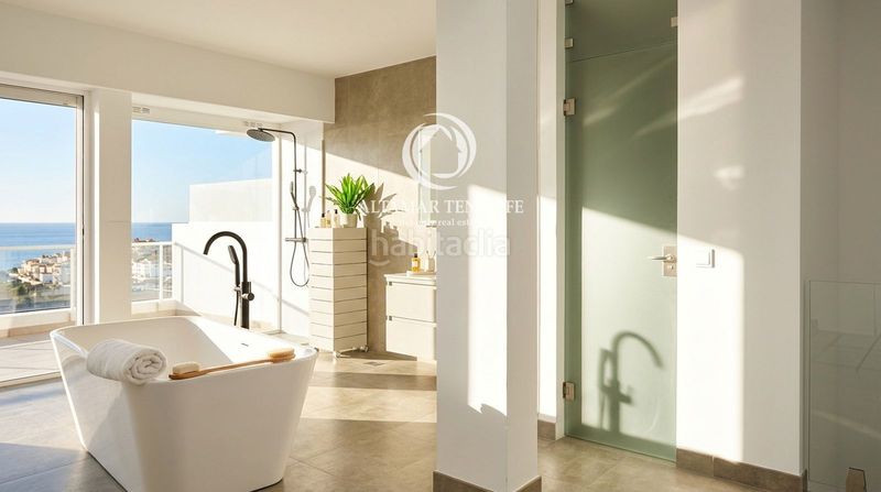 Foto 69f96a6f-0187-4115-89c7-32995b1857f7. Apartament amb aparcament piscina a La Caleta Adeje