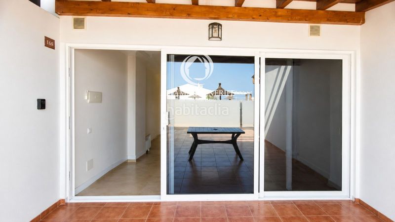 Foto 3d166cf7-bfcf-4e6e-8fa6-392097cc1a17. Apartament amb piscina a Torviscas Centro y Alto Adeje