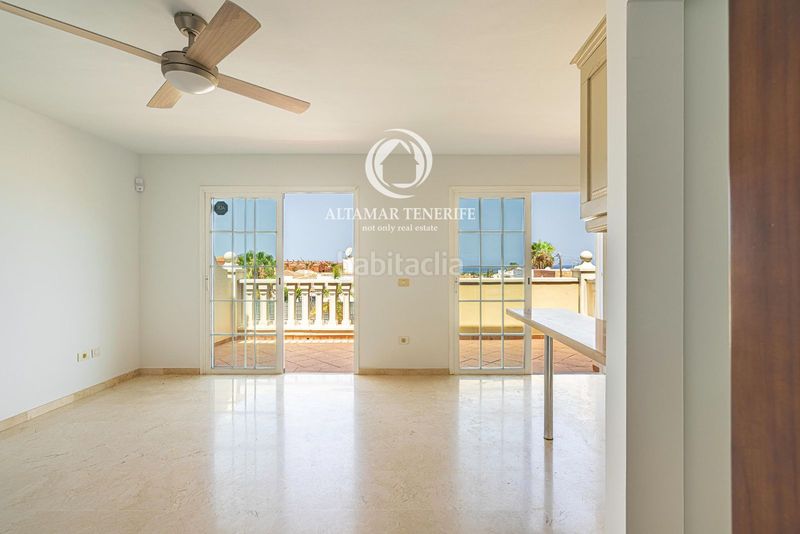Foto 47632fee-26b8-47ed-b4a2-8e0052159ace. Apartament amb aparcament piscina a Palm - Mar Arona