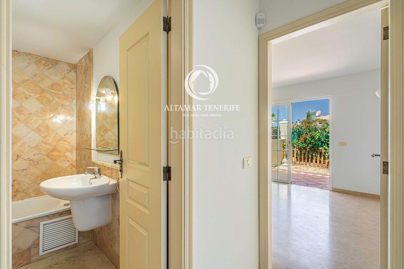 Foto 55b0823d-382c-4b17-857d-98bf8288d36b. Apartament amb aparcament piscina a Palm - Mar Arona