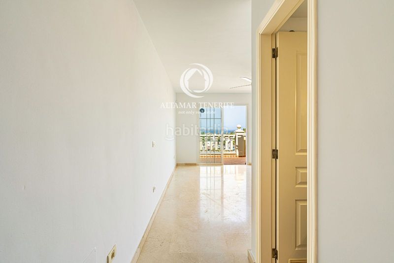 Foto 6265bed1-30eb-43e6-a19d-a8e80ebeb95f. Apartament amb aparcament piscina a Palm - Mar Arona