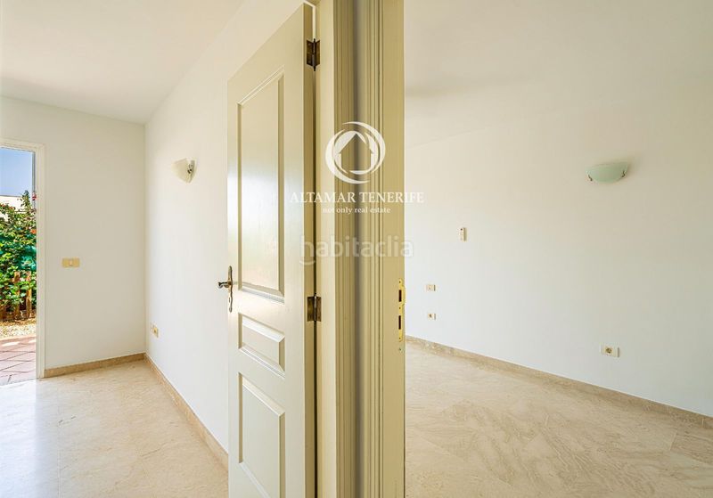 Foto 7640a12d-909e-4df1-8698-1862400c23e5. Apartament amb aparcament piscina a Palm - Mar Arona