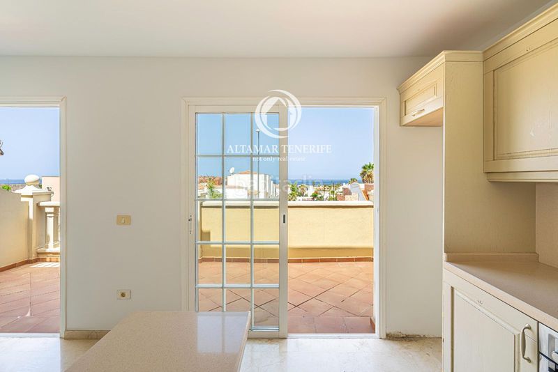 Foto 802c7435-9e7d-459d-9547-20ee559a90cf. Apartament amb aparcament piscina a Palm - Mar Arona