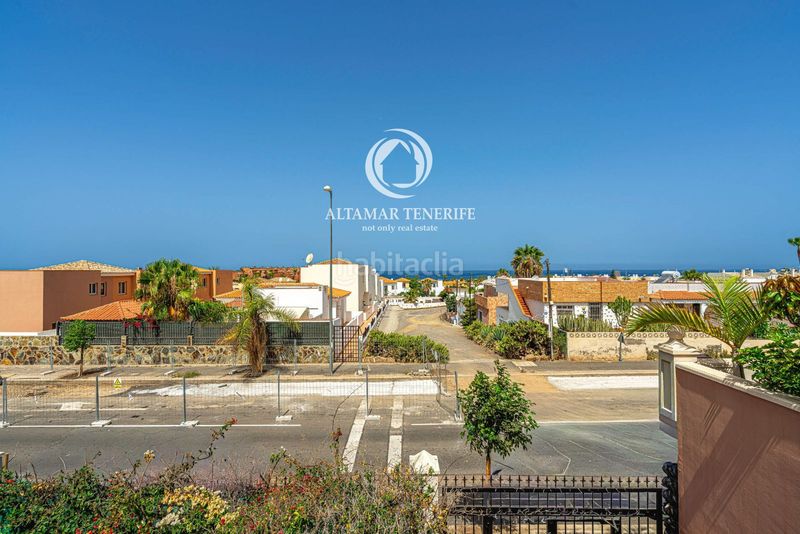 Foto a41266fe-8933-4d2b-ab5f-cc7cb718c8a7. Apartament amb aparcament piscina a Palm - Mar Arona