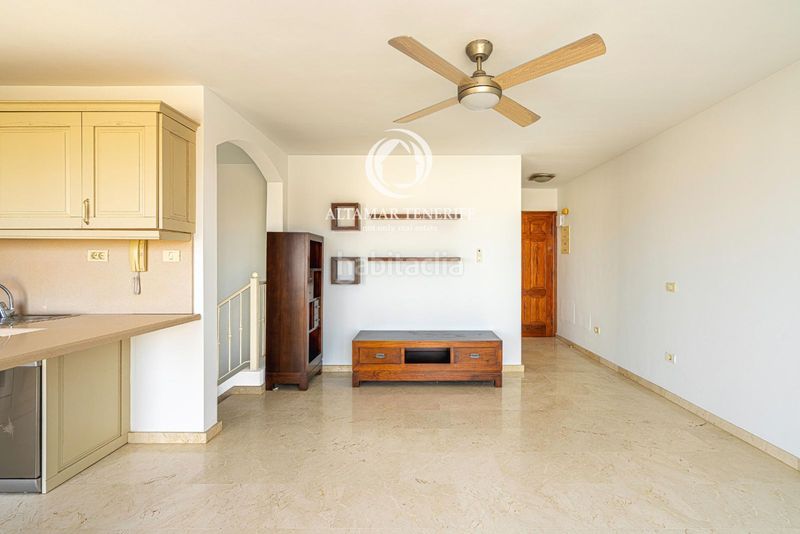 Foto a4c4f20c-3773-4a8a-87a4-cdbf29712f1b. Apartament amb aparcament piscina a Palm - Mar Arona