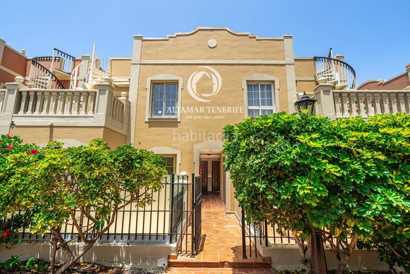 Foto dad60245-e1e3-4822-bb66-cd24688fae90. Apartament amb aparcament piscina a Palm - Mar Arona