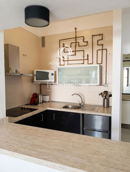 Foto 1edb0900-fec9-4379-b2a5-8238b3d397d0. Apartament amb piscina a Playa de Fañabé Adeje