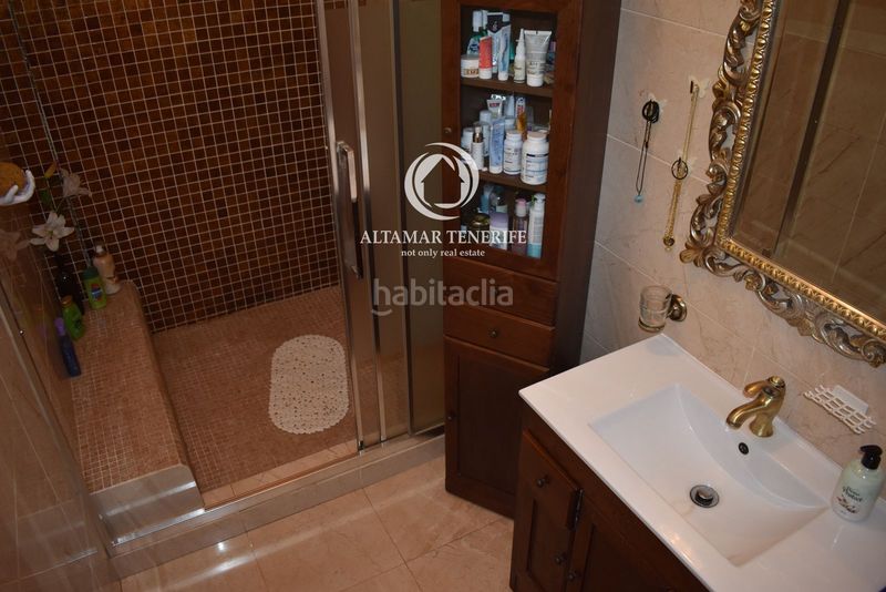 Foto 2dd8925d-9206-40fd-8829-bae17af82fd8. Casa amb aparcament a Icod de los Vinos pueblo Icod de los Vinos