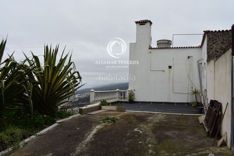 Foto b3e82ebe-3ee2-46d9-8371-243865e81113. Casa amb aparcament a Icod de los Vinos pueblo Icod de los Vinos