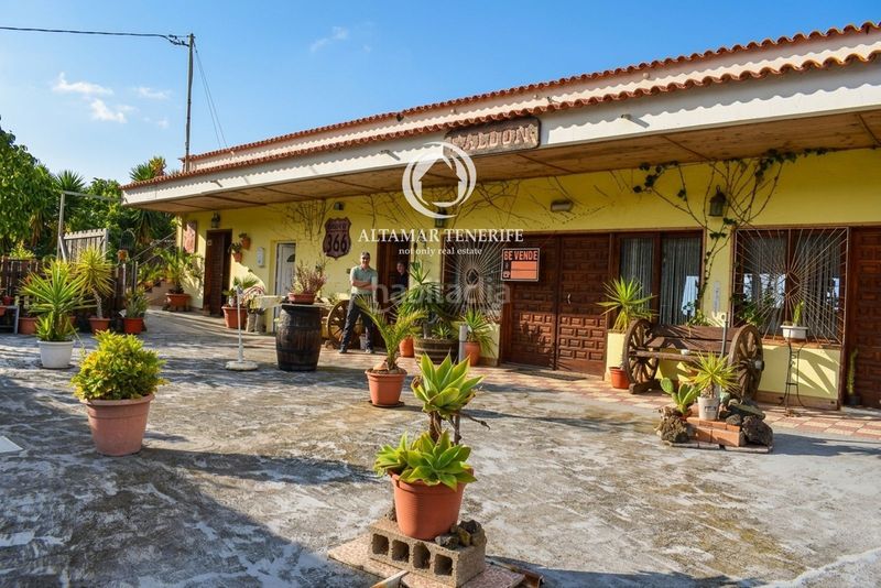 Foto b53dd8f7-009b-4d14-bef2-3b7a121ed072. Casa amb aparcament a Icod de los Vinos pueblo Icod de los Vinos