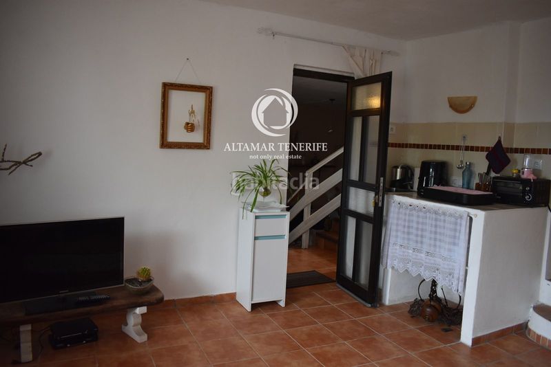 Foto cb2ff4c1-7b4e-46a6-a1a1-d859784cfe31. Casa amb aparcament a Icod de los Vinos pueblo Icod de los Vinos