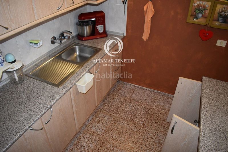 Foto edc85b80-295b-4ab4-9fc2-81f4d47f34f7. Casa amb aparcament a Icod de los Vinos pueblo Icod de los Vinos