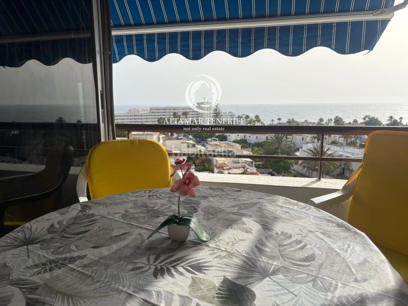 Foto 75ecdf8d-8313-4443-adcd-53de7b4659b6. Apartament amb piscina a Playa de las Américas Adeje