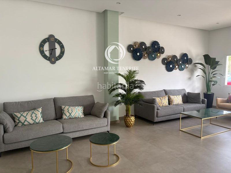 Foto e0a632b2-3887-49af-8b0a-623dec8a2551. Apartament amb piscina a Playa de las Américas Adeje