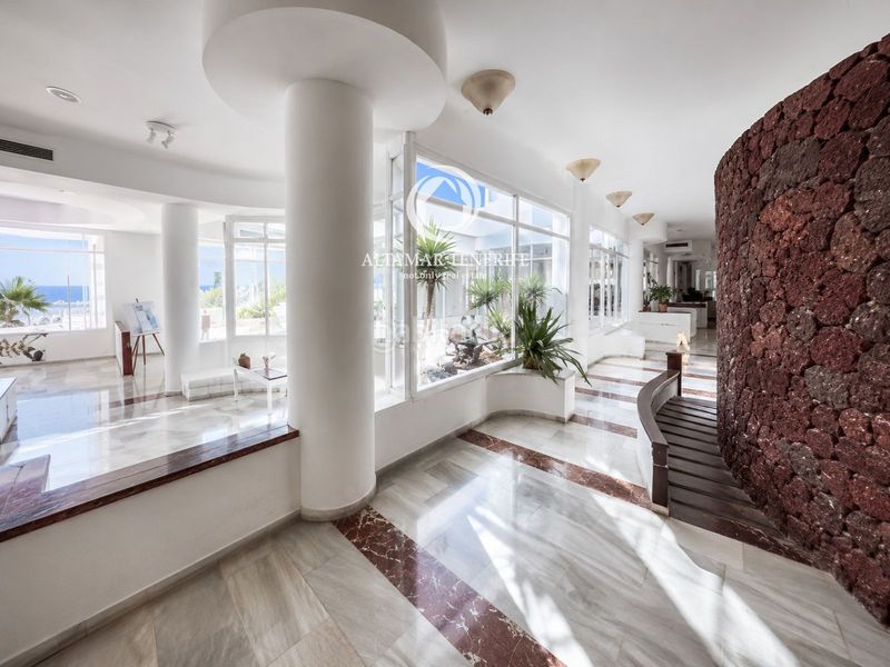 Foto aa77e4e1-a488-46ce-a003-fb4280b7d7a7. Apartament amb piscina a Callao Salvaje - Playa Paraíso Adeje