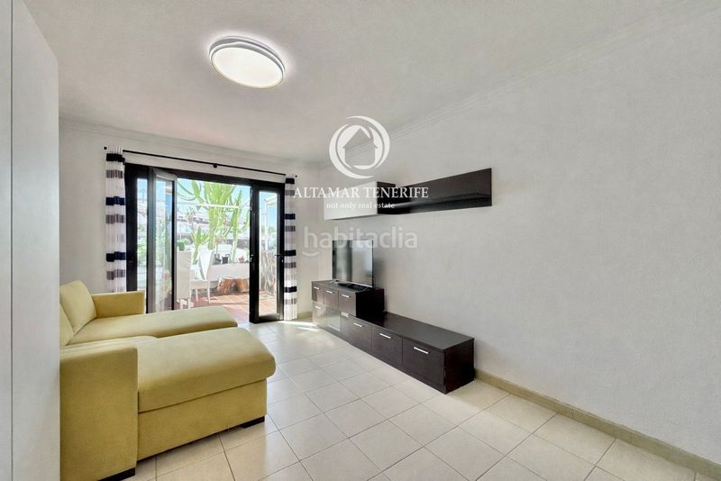 Foto 5a1cb269-e3fd-4a44-a4aa-ab6f6c7d18c2. Apartament amb piscina a San Eugenio Alto Adeje