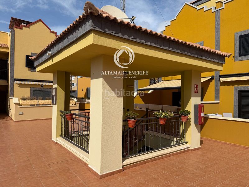 Foto b1d1d4e3-5337-4ea6-b00b-77928c12cac2. Apartament amb aparcament piscina a Playa del Duque Adeje