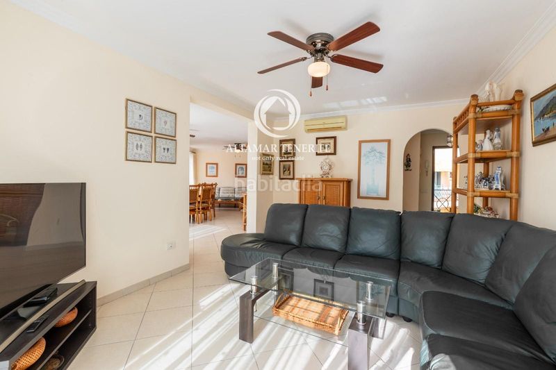 Foto 37437f1a-52b1-481b-ae94-6456199c7e0c. Apartament amb piscina a Los Cristianos Arona