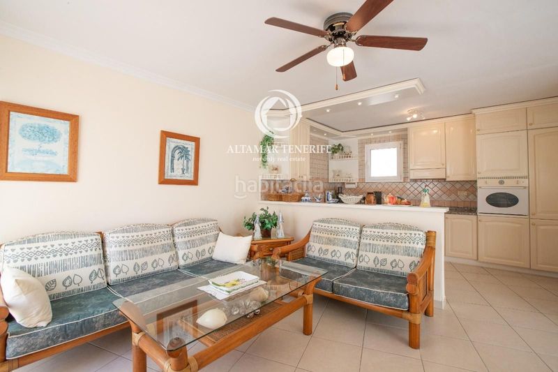 Foto 3ec1cbcd-15ac-4076-b5e6-734ef6ced3f6. Apartament amb piscina a Los Cristianos Arona
