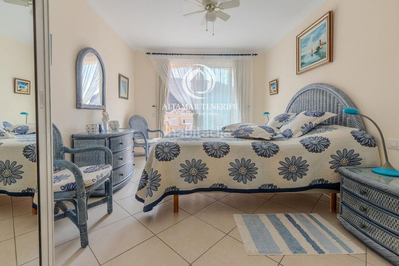 Foto 59b58835-01ee-40d6-ac96-2376e65078c4. Apartament amb piscina a Los Cristianos Arona