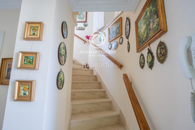 Foto c4b4ab55-7b52-471d-92fd-002e16cb1f15. Apartament amb piscina a Los Cristianos Arona