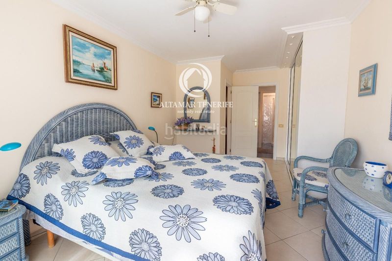 Foto d080a2e5-db96-4b92-b23e-51a9ecda45a9. Apartament amb piscina a Los Cristianos Arona