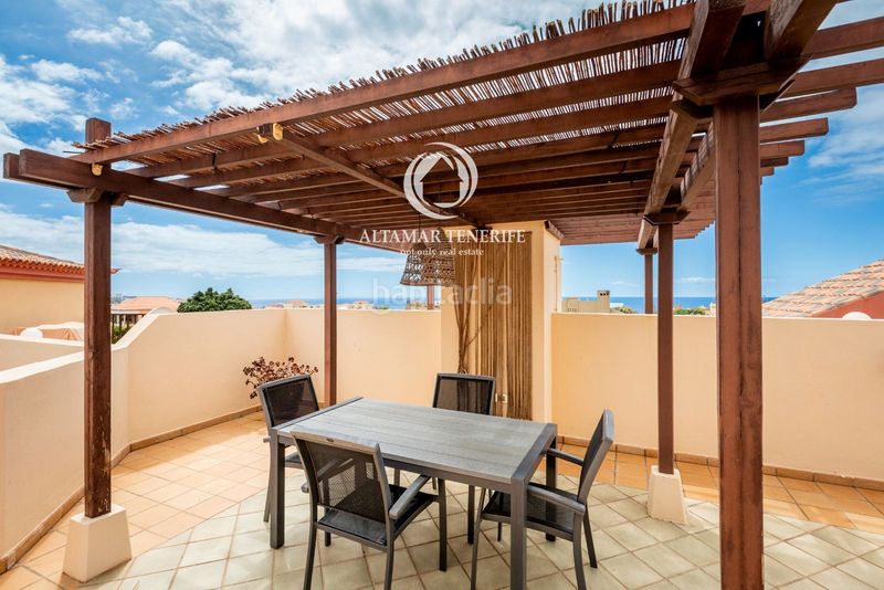 Foto 5f132c50-047b-4c7e-aa26-c7d53892fd5f. Apartament amb piscina a Playa del Duque Adeje
