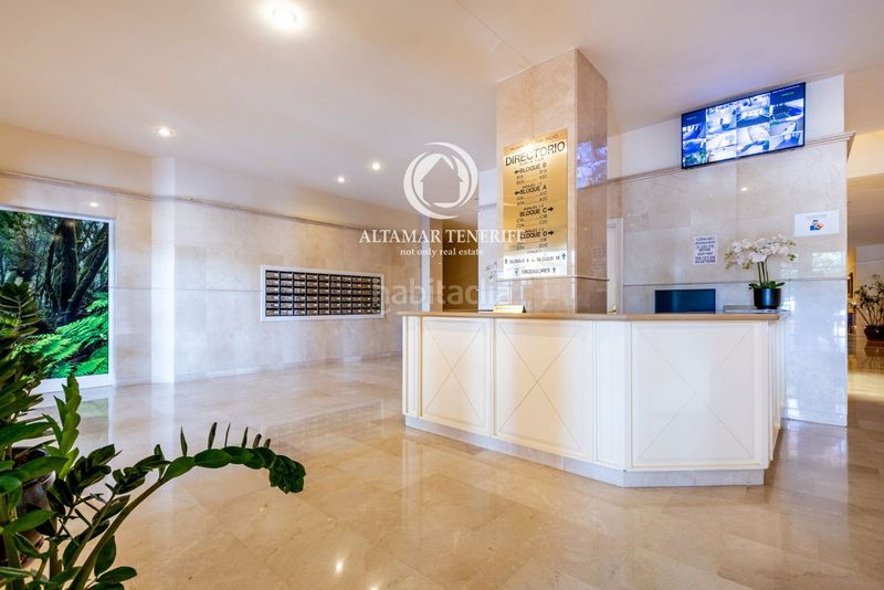 Foto 7f639970-d1e2-4bdb-b177-0cafbcb27351. Apartament amb piscina a Playa del Duque Adeje