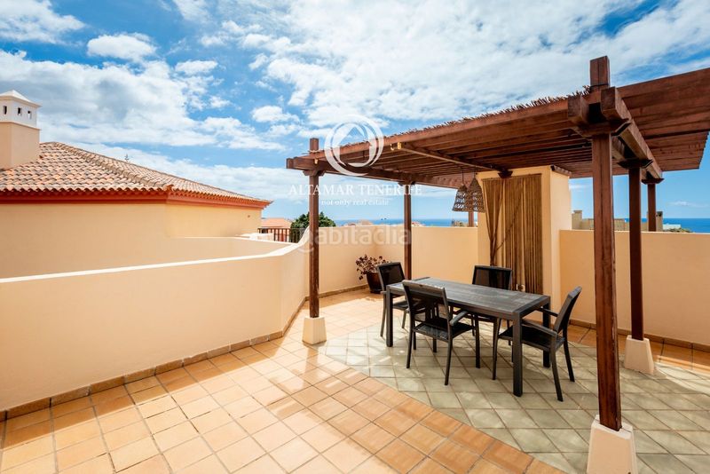 Foto d51b5428-7021-4eab-b9b9-793560fb2a4c. Apartament amb piscina a Playa del Duque Adeje