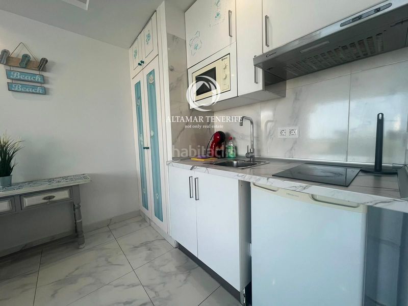 Foto f131759b-7b3e-40f8-8010-ce9683bd5cf1. Apartament amb piscina a Playa de las Américas Adeje