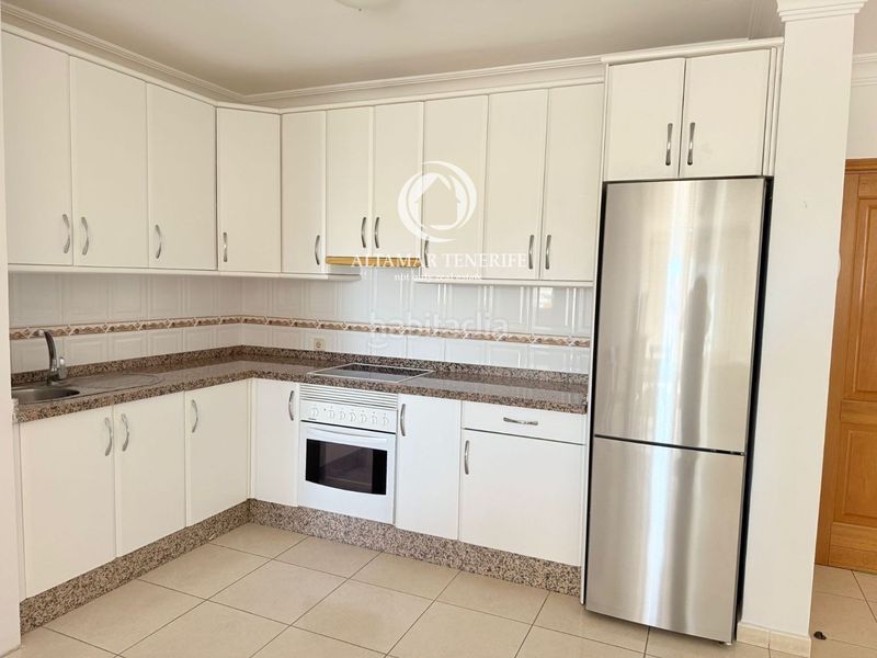 Foto 77a08e5d-91d1-4c85-94b7-89ed7d0a17f0. Apartament amb aparcament piscina a Callao Salvaje - Playa Paraíso Adeje