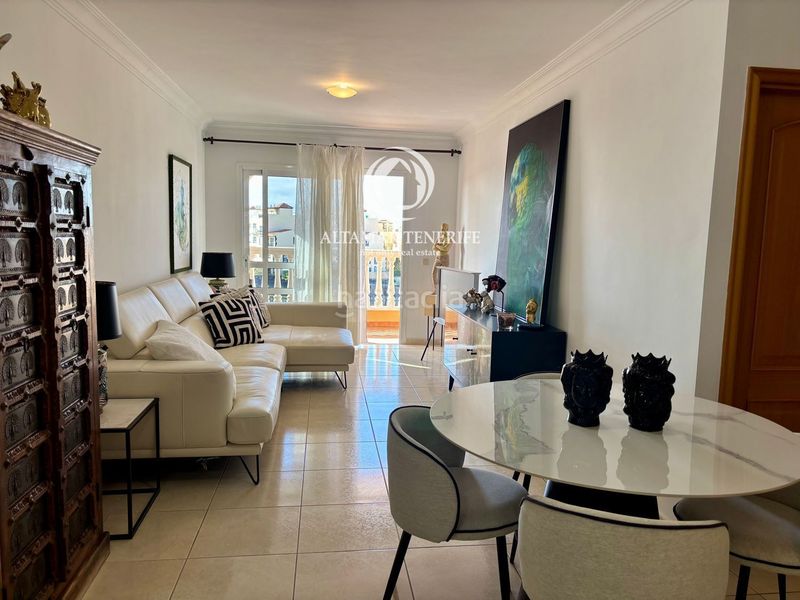 Foto ba9aa0bb-1dbc-4e67-80e9-9e099580b315. Apartament amb aparcament piscina a Callao Salvaje - Playa Paraíso Adeje