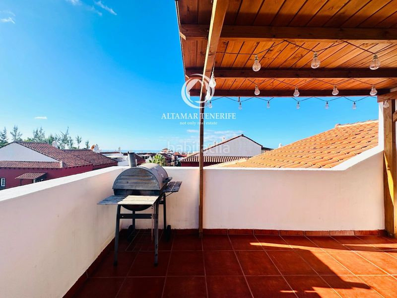 Foto adb47eb4-4296-489c-a034-49115d6b518d. Casa adossada amb aparcament piscina a Casco Urbano Adeje