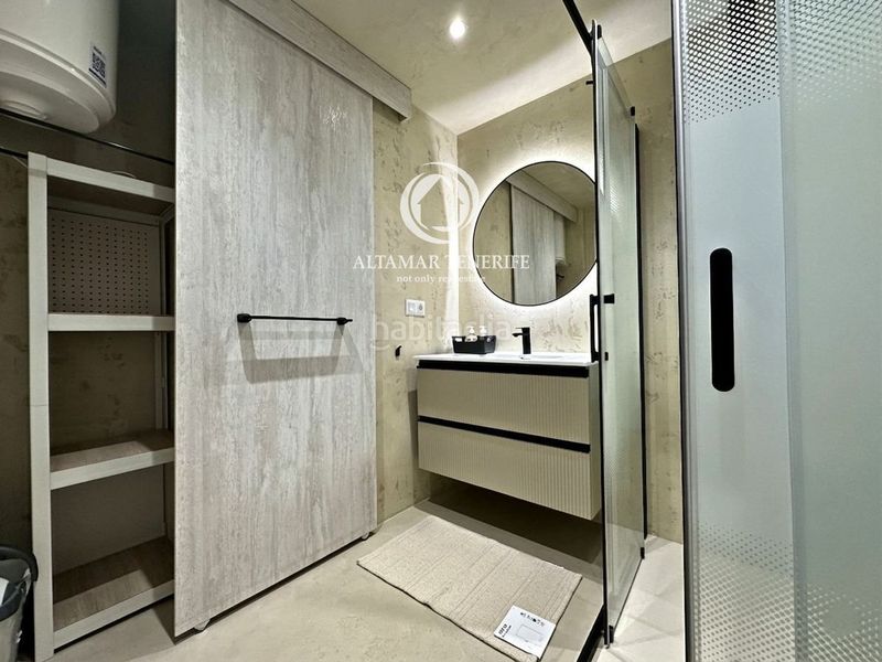 Foto e1929079-5f9e-4f65-b826-7cb2c31330d5. Apartament amb aparcament piscina a Los Cristianos Arona