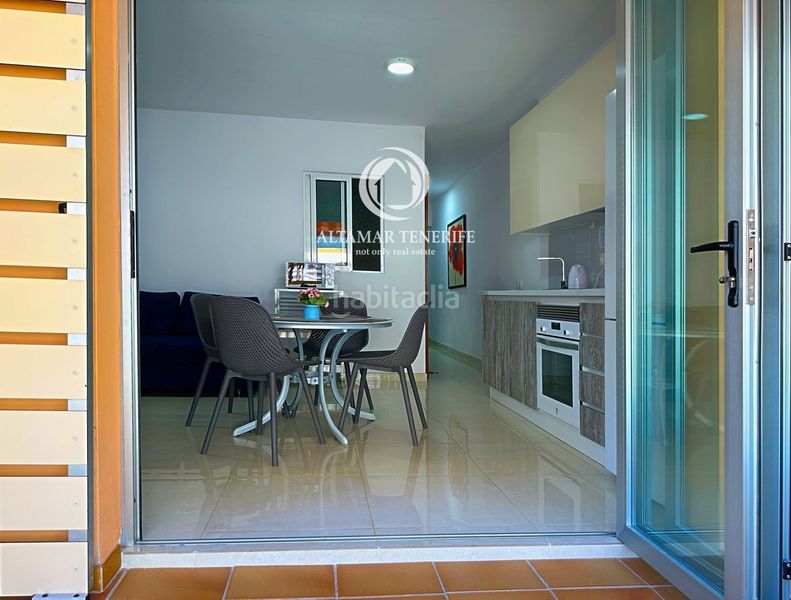 Foto 27f7c6b0-a61f-4477-9d16-5f01f1f298d8. Apartament amb aparcament piscina a Los Cristianos Arona