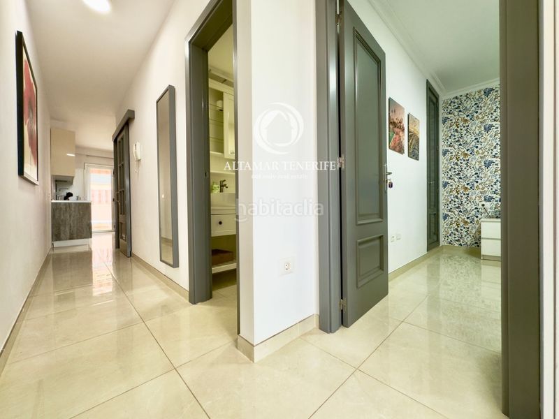 Foto 66f36d02-9f8b-4f65-b515-83ae95bda791. Apartament amb aparcament piscina a Los Cristianos Arona
