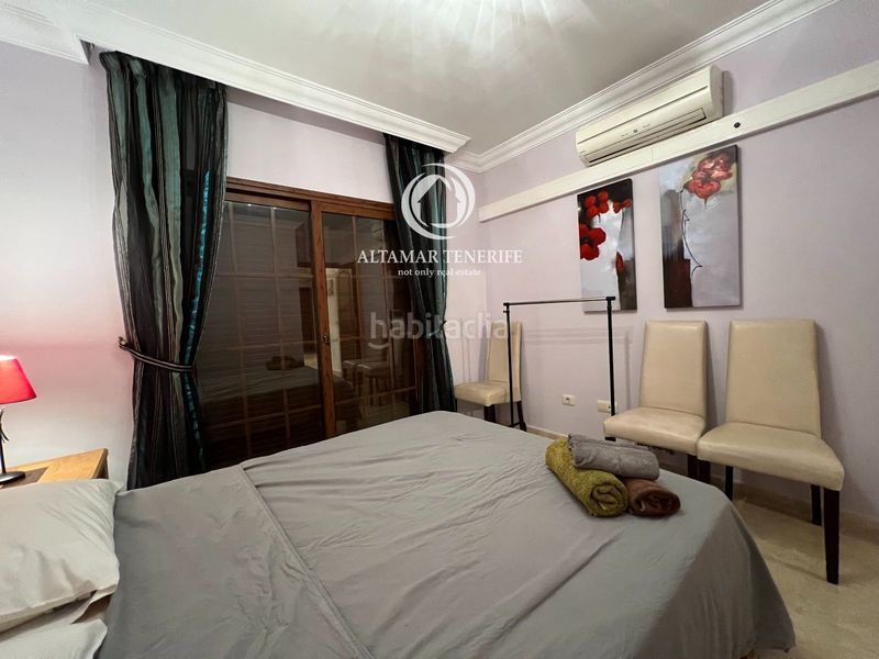 Foto 500c73af-5241-453b-967d-96d3b30f066b. Rent semi detached house with parking pool in Playa de Fañabé Adeje