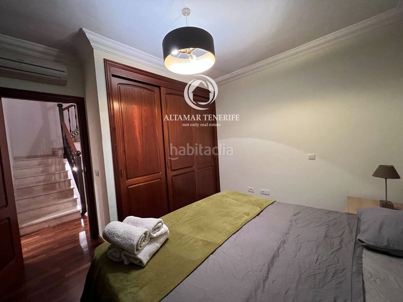 Foto d6d3685e-495c-4607-80dc-9210379f9410. Rent semi detached house with parking pool in Playa de Fañabé Adeje