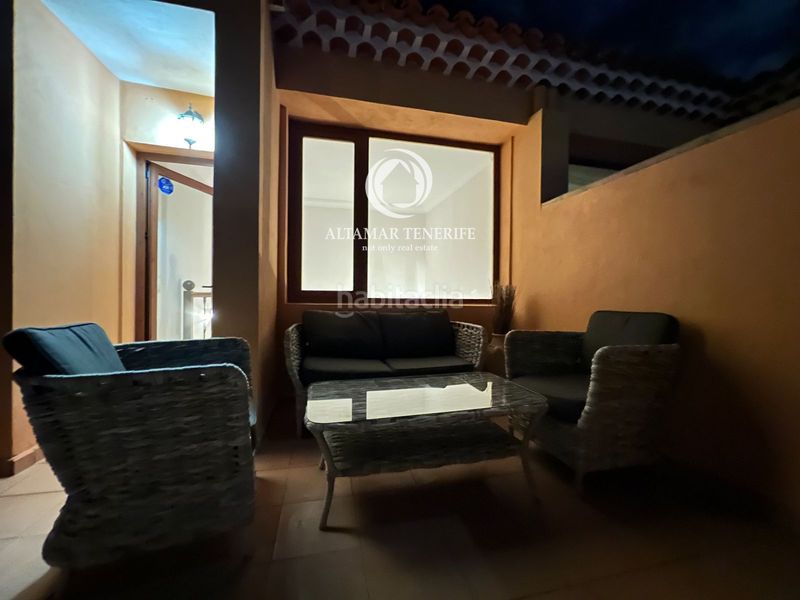 Foto ecf9e6f3-bfdb-4c1c-86e4-a995bedd6d4f. Rent semi detached house with parking pool in Playa de Fañabé Adeje