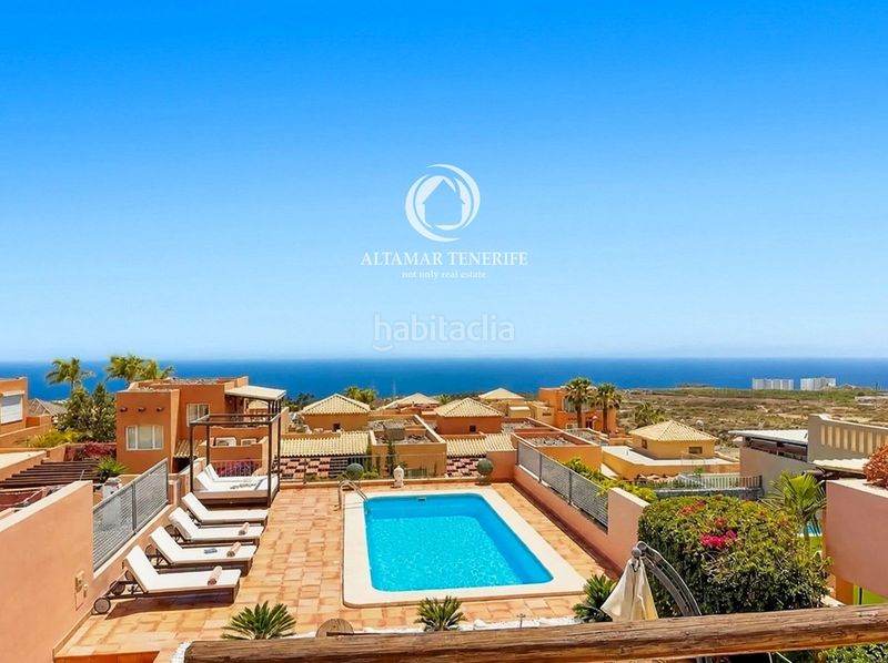 Foto 75676ab8-74d4-4659-ab9a-f0183ae9124e. Casa amb aparcament piscina a La Caleta Adeje