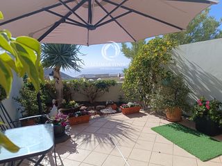 Semi detached house in Calle Tinguafaya