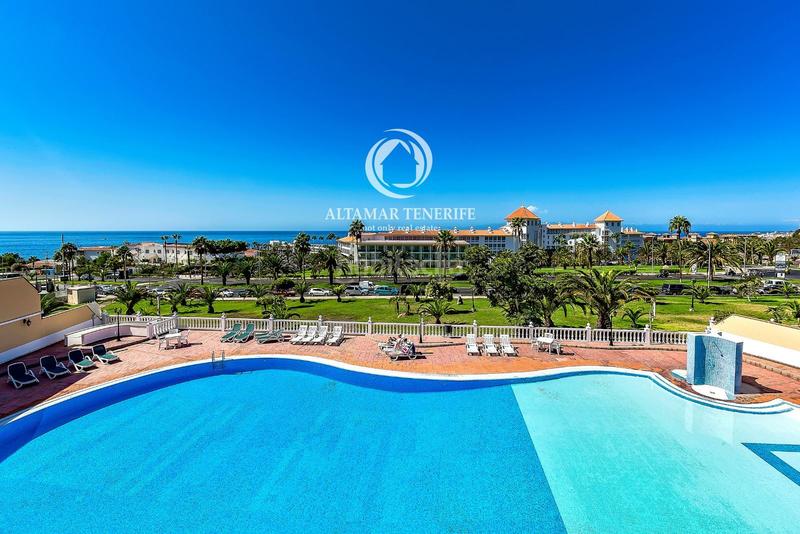 Foto dcdc96e1-d756-4102-8374-288a35bc0f96. Maison jumelée avec piscine dans Playa del Duque Adeje