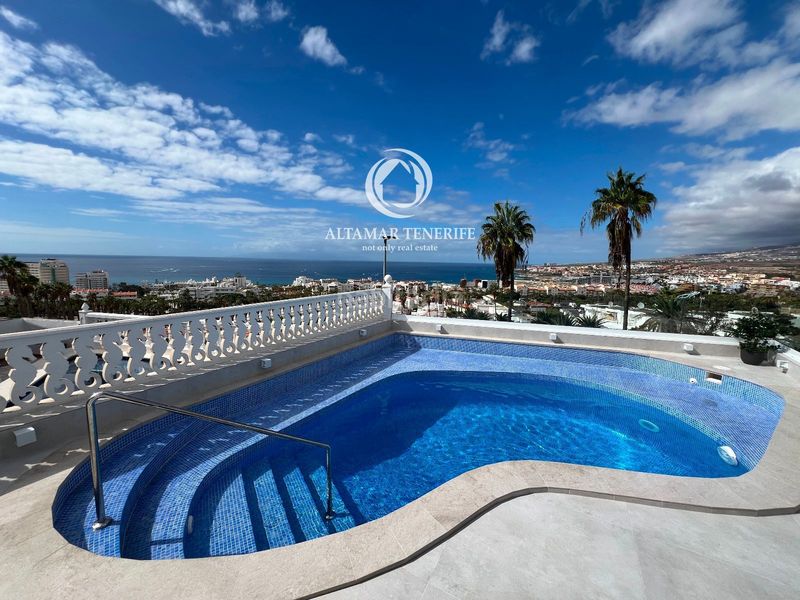 Foto 10b64a44-2e46-4c7e-8754-a60781c3b0fc. Casa amb aparcament piscina a San Eugenio Alto Adeje