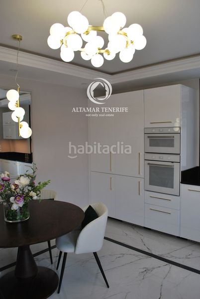 Foto b82b0028-c3c3-4b58-8106-a5b77fa03f8e. Casa amb aparcament piscina a San Eugenio Alto Adeje