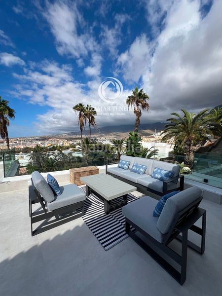 Foto e25f030a-92f8-4268-a804-a9ec04452c03. Casa amb aparcament piscina a San Eugenio Alto Adeje