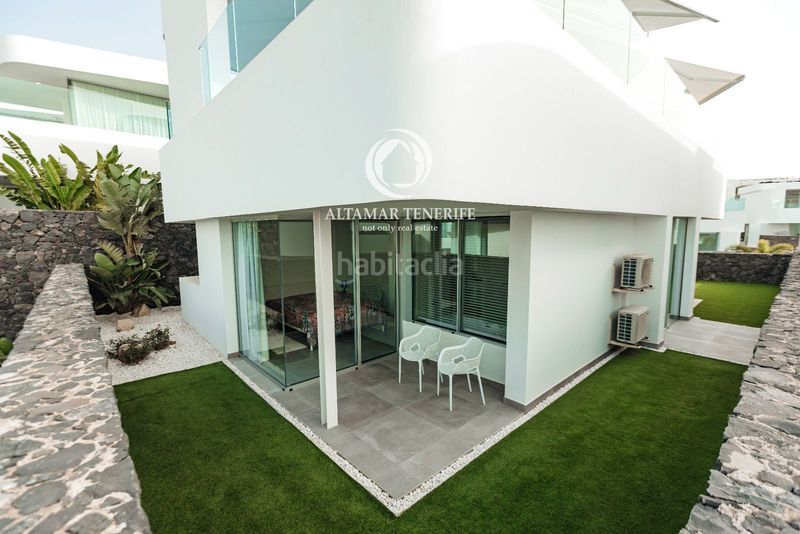 Foto 2c7ba5be-72e6-4891-9849-7f66ed3c2137. Casa amb aparcament piscina a Marazul - Ricasa Adeje