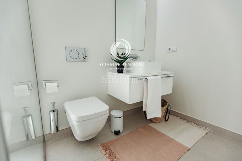 Foto 505c93a9-9fd6-4137-81cb-811eb0edd2e2. Casa amb aparcament piscina a Marazul - Ricasa Adeje