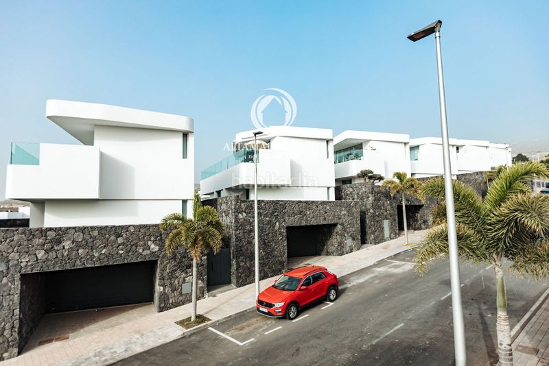 Foto 51b0faae-557b-4f09-aa35-b345889a671c. Casa amb aparcament piscina a Marazul - Ricasa Adeje